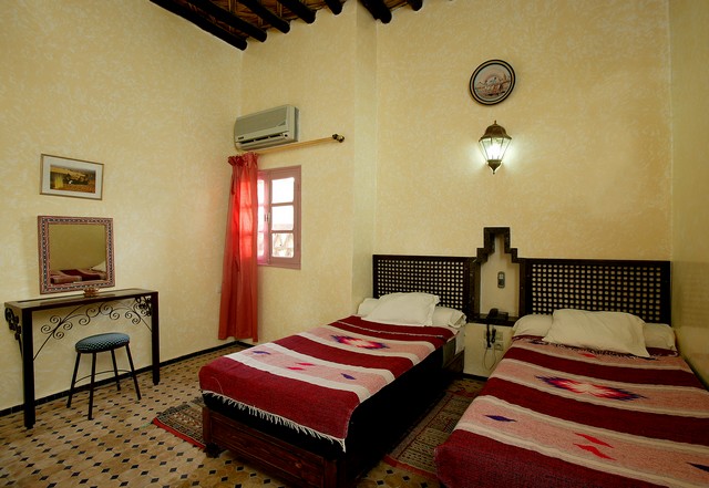 KASBAH TIZIMI Hotel ERFOUD Riad ERFOUD : Exemple de chambre